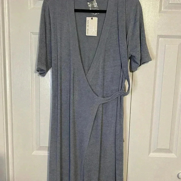 Large NWT Barefoot Dreams CozyChic Ultra Lite Wrap Dress in “Denim” Color - Picture 10 of 10